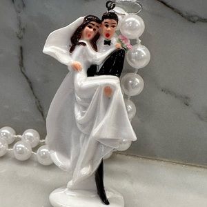 Toomey’s Mardi Grad Beads - Bride & Groom